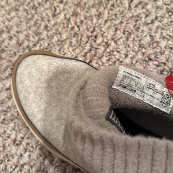 Merrell Boots - Picture 6 of 6